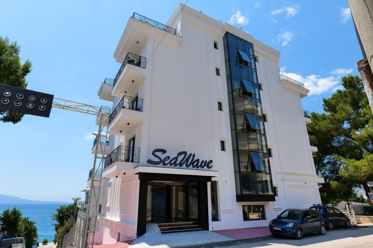 Seawave Hotel Sarandë エクステリア 写真